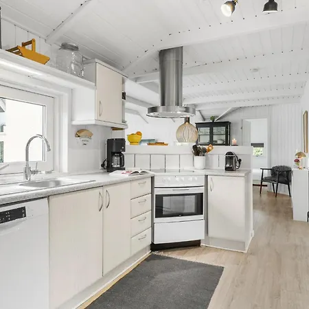 Three-bedroom In Otterup