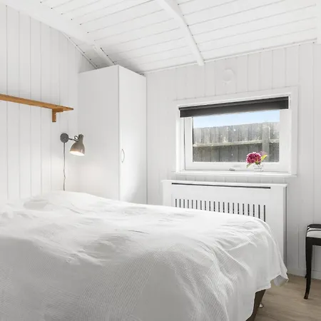 Amazing Home In Otterup With Wifi * オテルプ