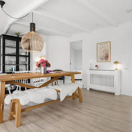 別荘 Amazing Home In Otterup With Wifi *